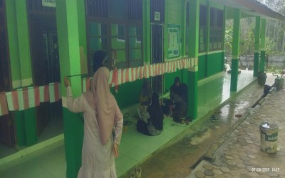 Persiapan HUT ke-80 RI di MIN 1 Mesuji: Dewan Guru Merangkai Semangat Merah Putih